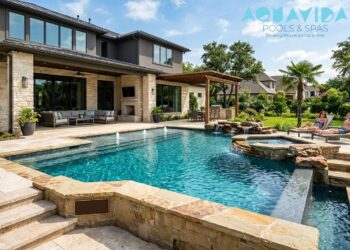 Custom Pool Builders